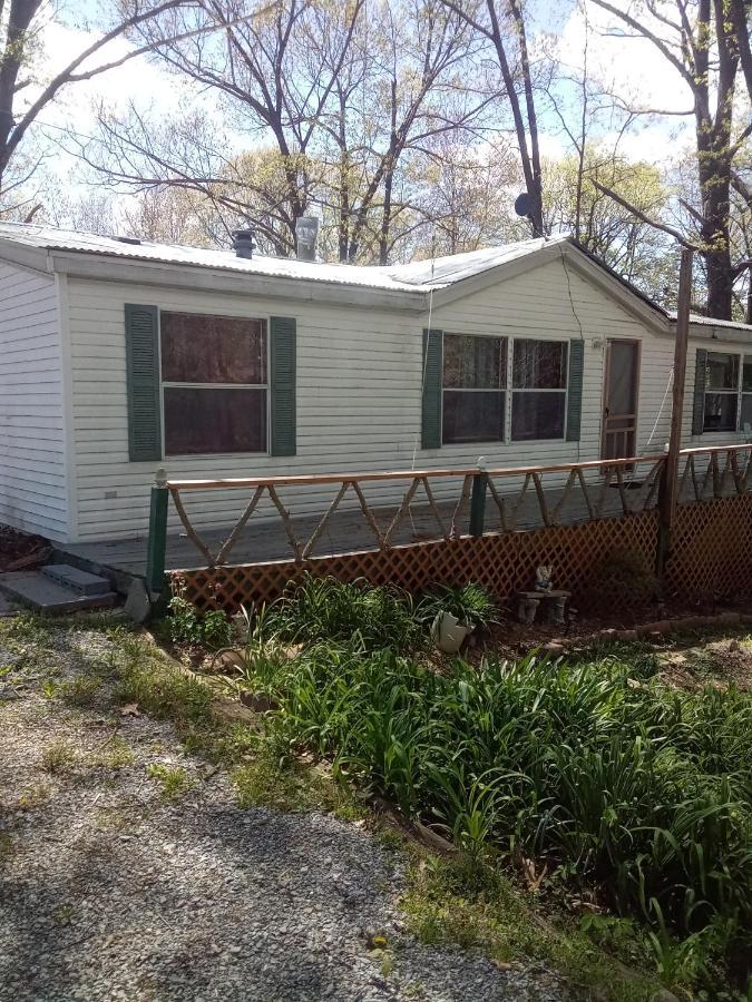 Grays Fishing And Hunting Rental Aurora Exterior photo
